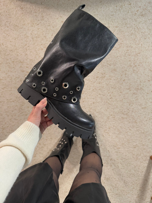 Bottines oeillets - NOUVEAU