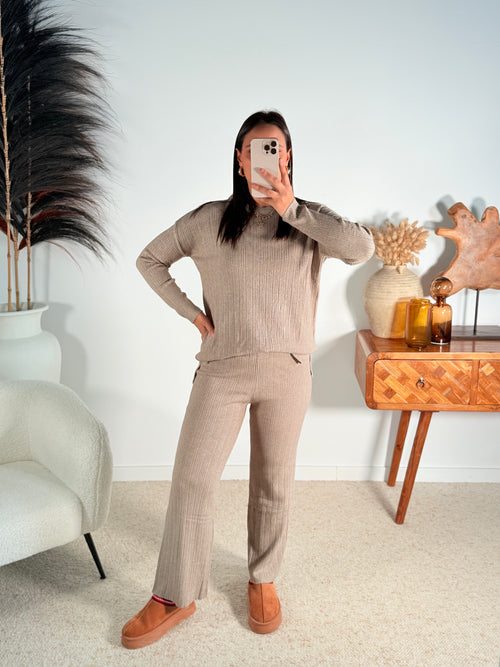 Ensemble uni - HIVER 2025