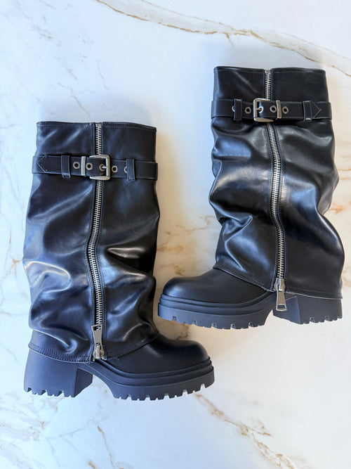 Bottes avec boucles - NOUVEAU